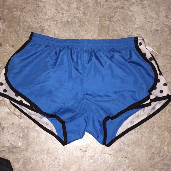 🧡 Running shorts 3 for 15 or 4 for 20 - Picture 3 of 3